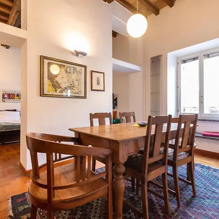Piacentino Homes Piazza Navona Teatro Pace 5 E 6-3